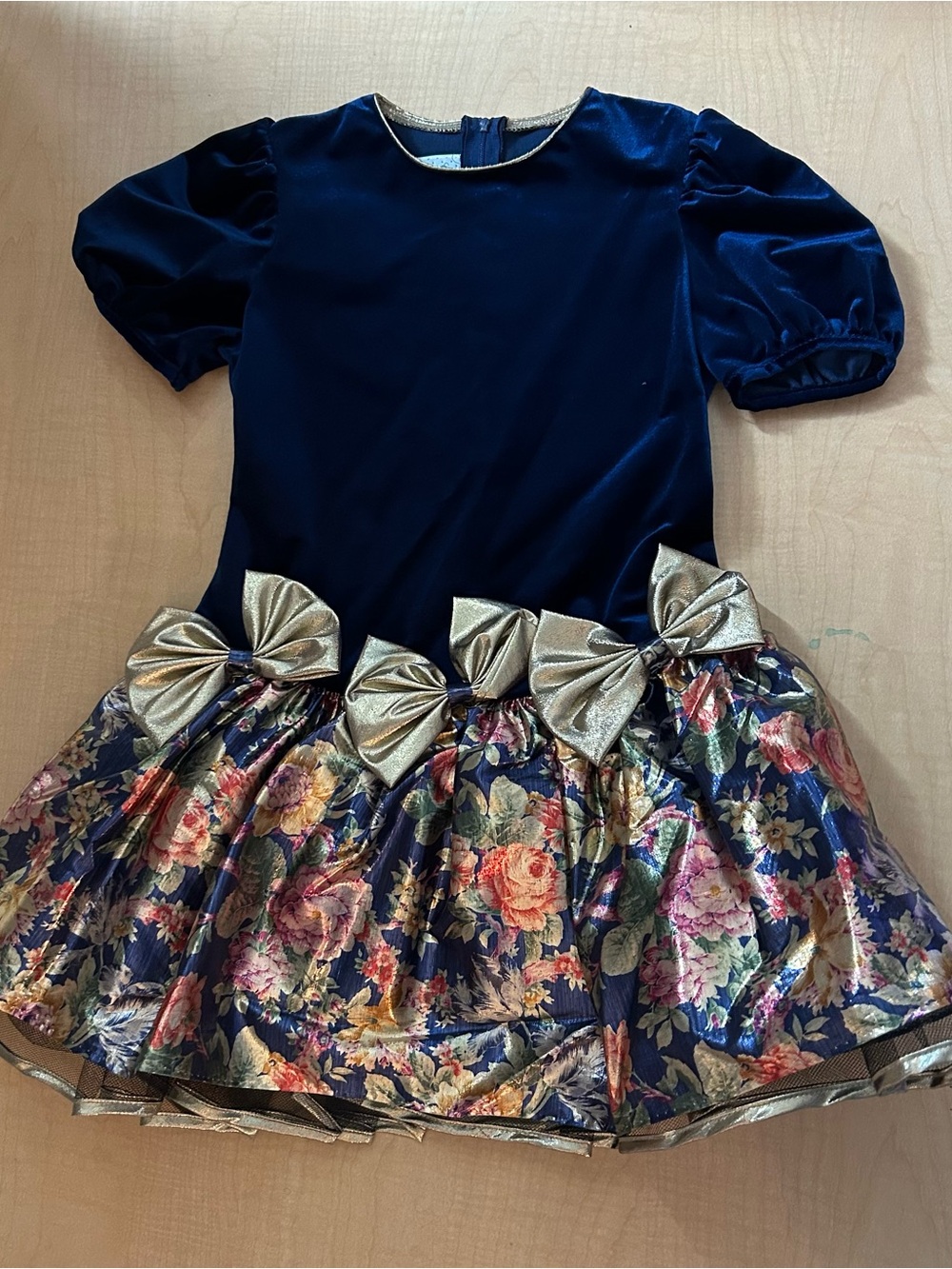 Vtg 80s 90s Caitlyn Scott Girls Velvet Floral Dress Size 6X Holiday Party Rare